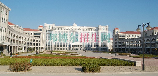 青島港灣職業(yè)技術(shù)學(xué)院招生辦聯(lián)系電話(huà)
