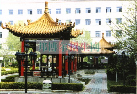 山西金融職業(yè)學院學費