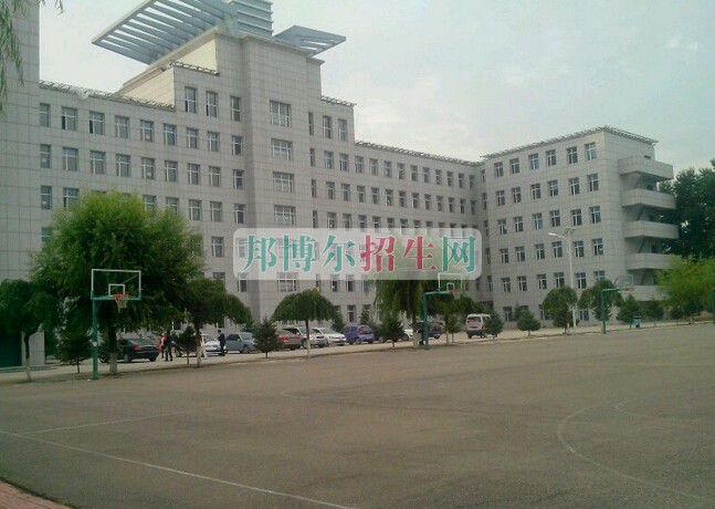 白城醫(yī)學高等?？茖W校