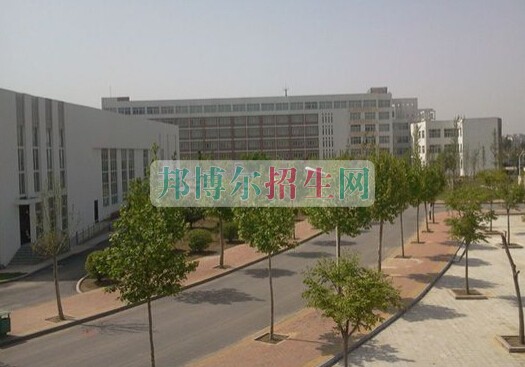 菏澤醫(yī)學(xué)?？茖W(xué)校