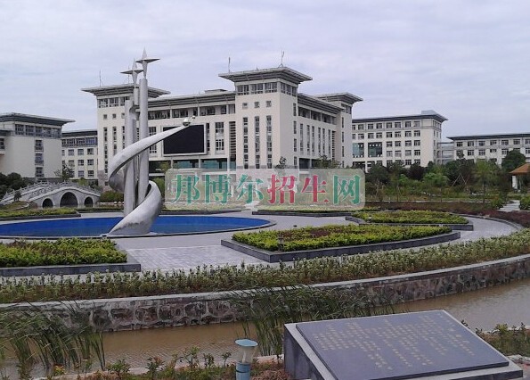 湖北中醫(yī)藥高等?？茖W(xué)校