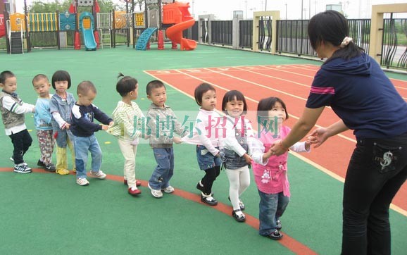 ?？朴讕煂I(yè)需要學(xué)些什么知識