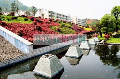 郴州職業(yè)技術(shù)學院招生辦聯(lián)系電話