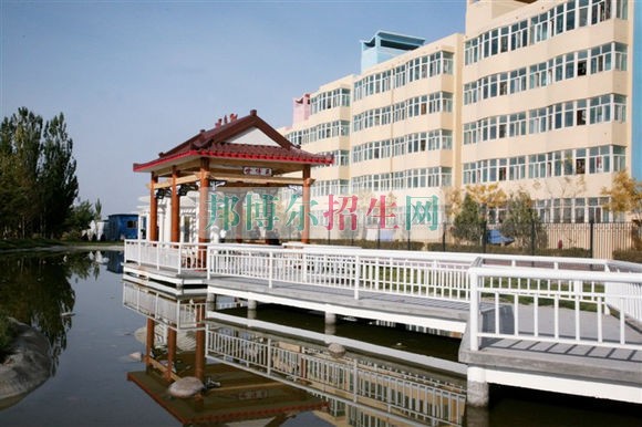 巴音郭楞職業(yè)技術(shù)學(xué)院是幾專(zhuān)