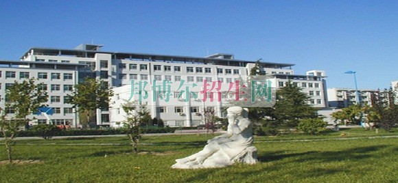 阿拉善職業(yè)技術(shù)學(xué)院?？圃盒閹讓? width=