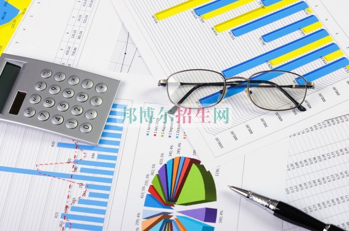 關(guān)于工程造價的大專學校