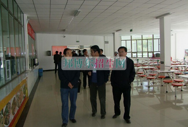 青海畜牧獸醫(yī)職業(yè)技術(shù)學院