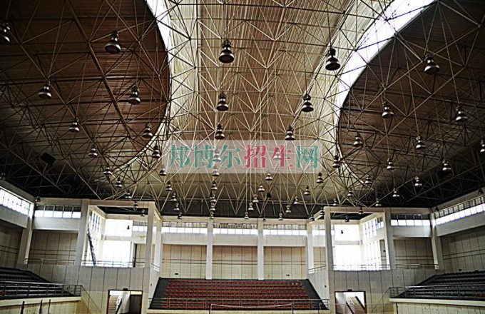 上完中?？梢陨洗髮? width=