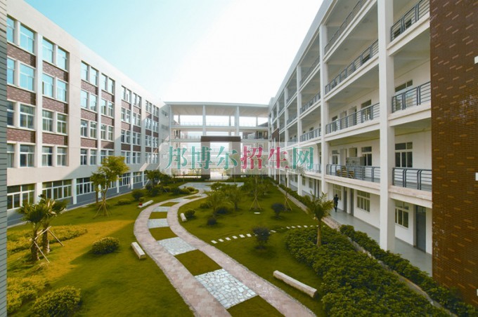 好點的軟件技術(shù)學(xué)校