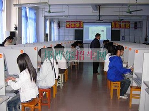 女生讀計算機網(wǎng)絡技術好嗎