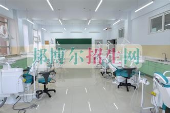 中?？谇会t(yī)學(xué)怎么考大專