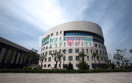有移動通信技術(shù)學校嗎