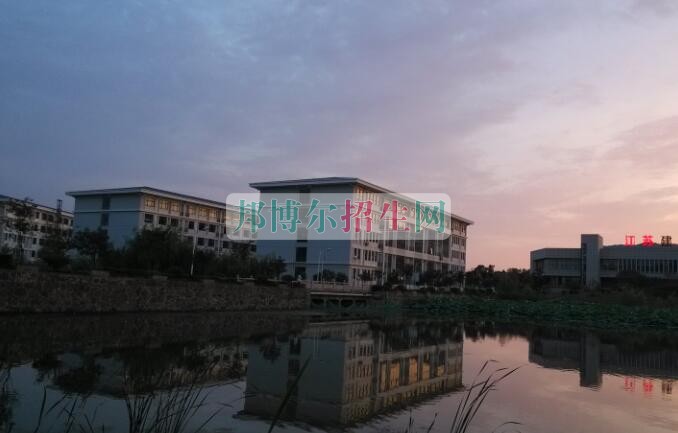 中?？祻?fù)治療升大專