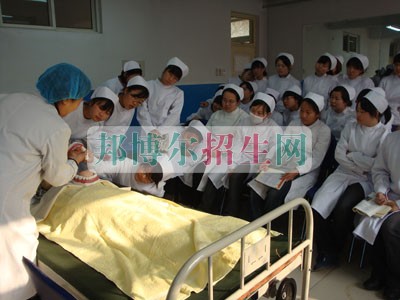 成都有什么涉外護理學(xué)校