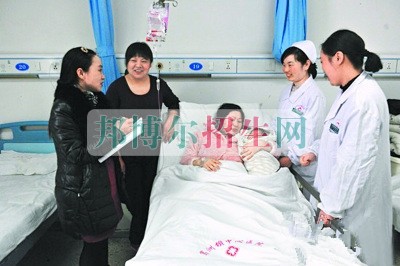 成都高等助產(chǎn)護理大專學校