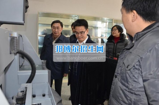 市委常委、宣傳部部長(zhǎng)劉全勝到四川省檔案學(xué)校調(diào)研指導(dǎo)工作