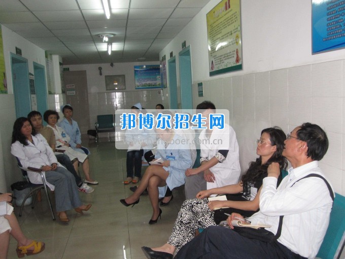 成都哪個學校有衛(wèi)生信息管理