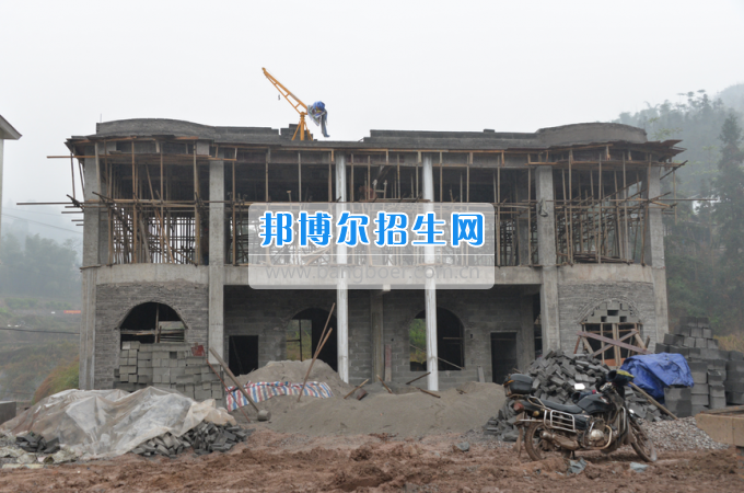 川南幼兒師范高等專科學(xué)校“走基層、送溫暖”活動(dòng)