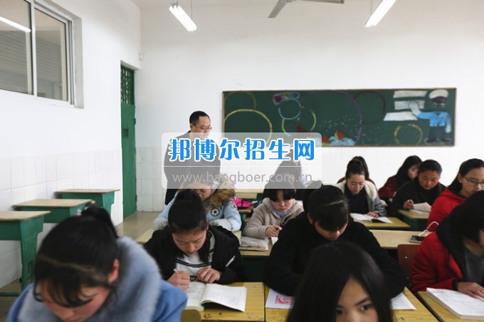 川北幼兒師范高等?？茖W(xué)校上好新學(xué)期第一課 嚴把課堂教學(xué)質(zhì)量關(guān)