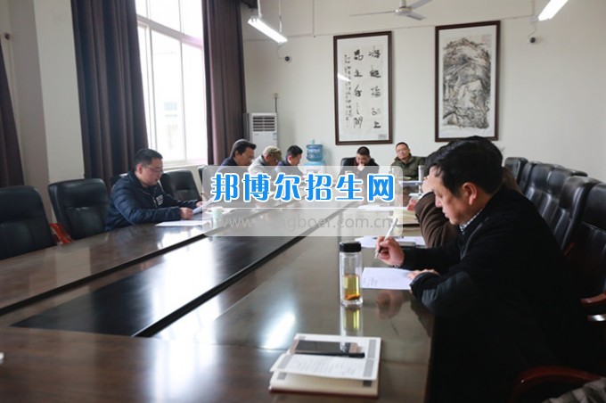 川北幼兒師范高等專(zhuān)科學(xué)校召開(kāi)2017年度校內(nèi)項(xiàng)目經(jīng)費(fèi)預(yù)算布置會(huì)
