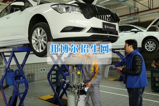 2017年貴州省職業(yè)院校技能大賽比賽在貴州交通職業(yè)技術(shù)學院中專部開賽