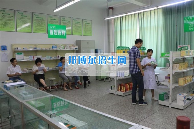 四川衛(wèi)生康復(fù)職業(yè)學(xué)院校企合辦營(yíng)銷技能大賽，共促學(xué)生營(yíng)銷技能提升