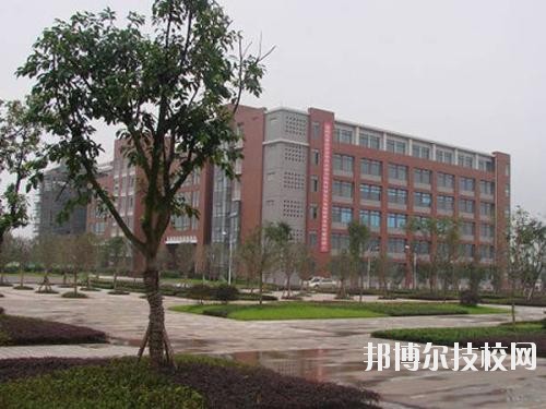 武漢鐵路橋梁職業(yè)學院2020年報名條件、招生要求、招生對象