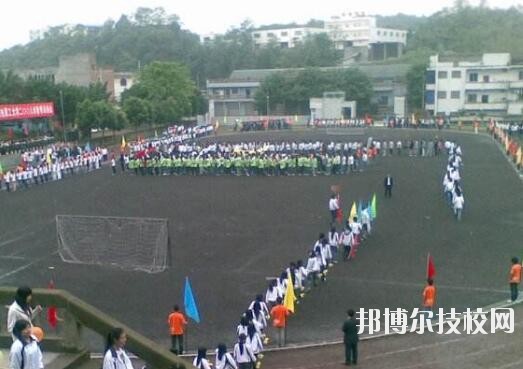 重慶第一財(cái)貿(mào)學(xué)校2020年報(bào)名條件、招生要求、招生對(duì)象