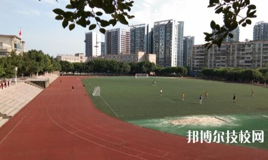重慶渝北職業(yè)教育中心2020年報名條件、招生要求、招生對象