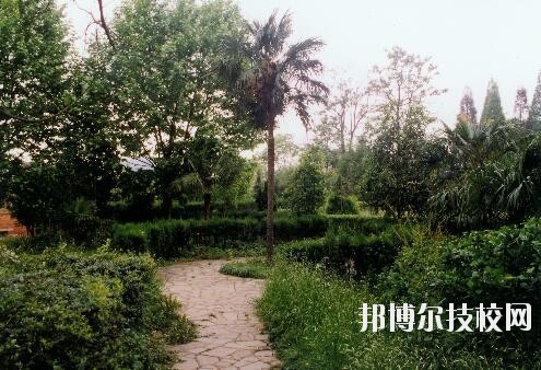 貴州林業(yè)學校2020年報名條件、招生要求、招生對象