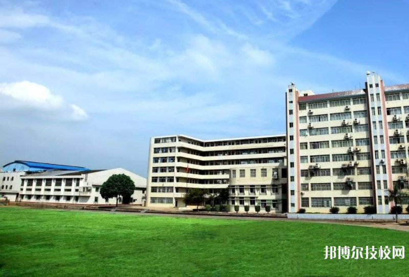 橫山職業(yè)技術(shù)教育中心2020年報名條件、招生要求、招生對象