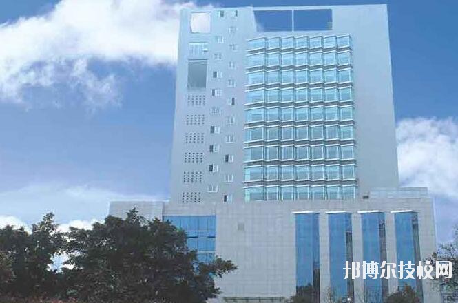 重慶五一高級技工學(xué)校2020年學(xué)費、收費多少