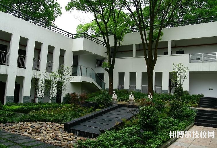 中國人民解放軍總參謀部信息化部直屬工廠職業(yè)技術(shù)學(xué)校怎么樣、好不好
