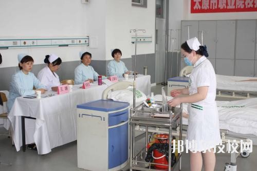 樂山醫(yī)藥科技學(xué)校高級(jí)技工學(xué)校2020年報(bào)名條件、招生要求、招生對象