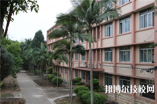 南寧工貿職業(yè)技術學校怎么樣、好不好