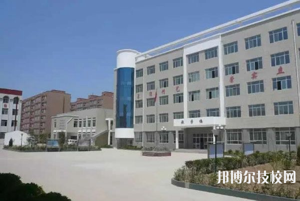 長(zhǎng)武職業(yè)教育中心2020年報(bào)名條件、招生要求、招生對(duì)象