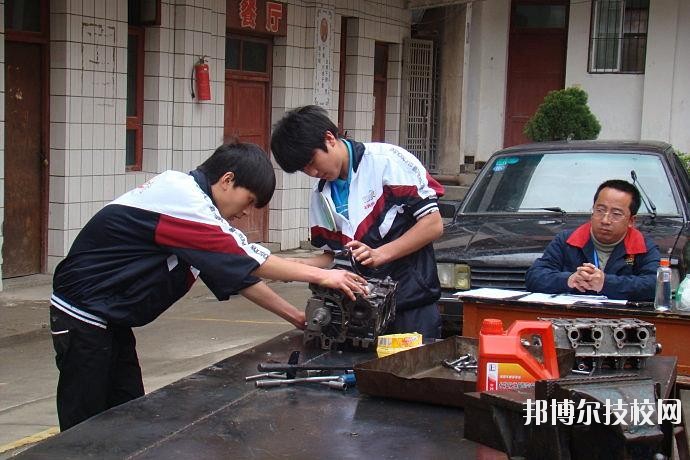 石阡中等職業(yè)學校怎么樣、好不好