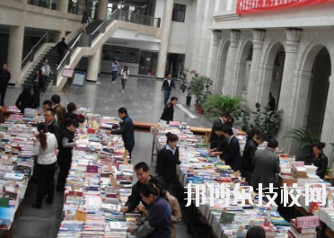 甘肅省郵電學(xué)校2020年報(bào)名條件、招生要求、招生對(duì)象
