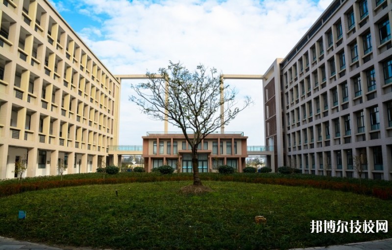 嘉善信息技術(shù)工程學(xué)校怎么樣、好不好