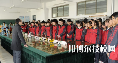西和職業(yè)中等專業(yè)學校2020年學費、收費多少