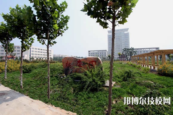 衡水科技工程學(xué)校2020年學(xué)費(fèi)、收費(fèi)多少