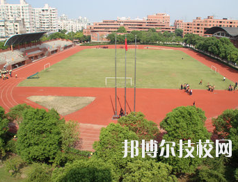 重慶新渝技工學(xué)校2020年報名條件、招生要求、招生對象