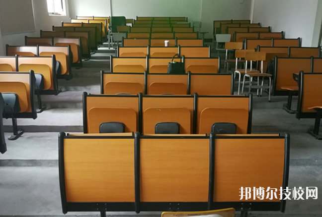 梅州梅鐵職業(yè)技術(shù)學(xué)校2020年報名條件、招生要求、招生對象