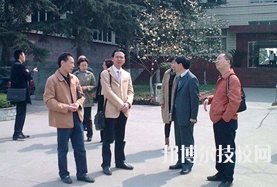 成都財(cái)政貿(mào)易學(xué)校2020年報(bào)名條件、招生要求、招生對(duì)象