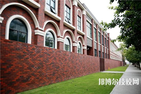 四川省商業(yè)學校怎么樣
