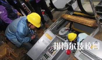 武威信息工程學校2020年學費、收費多少