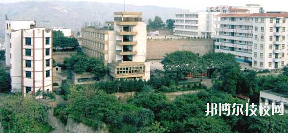重慶綦江職業(yè)教育中心學校怎么樣、好不好