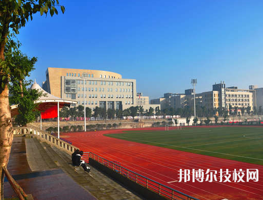 重慶渝中高級(jí)職業(yè)學(xué)校2020年報(bào)名條件、招生要求、招生對(duì)象