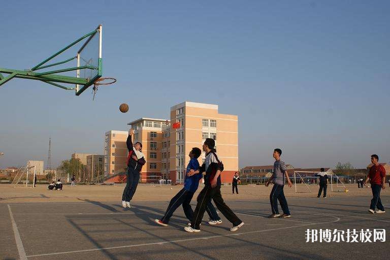 咸陽(yáng)渭城區(qū)高級(jí)職業(yè)中學(xué)2020年招生辦聯(lián)系電話(huà)
