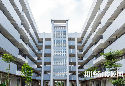 廣州財(cái)經(jīng)職業(yè)學(xué)校2020年報(bào)名條件、招生要求、招生對(duì)象